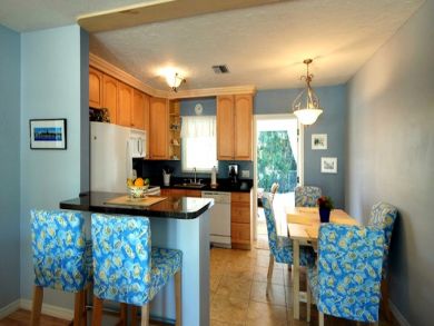 Beautiful and cozy 2 bedroom with private pool