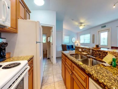 Anna Maria value at its best only 1 block from beach