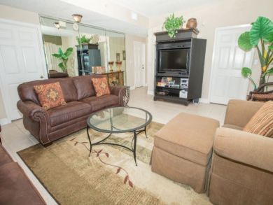 Destin Beachfront Condo Three Bedroom Sleeps Eight