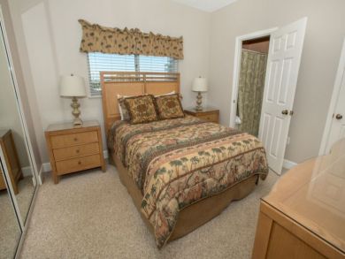 Destin Beachfront Condo Three Bedroom Sleeps Eight