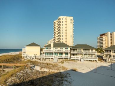 Beachfront One Bedroom Destin Vacation Condo Sleeps 4 Guests