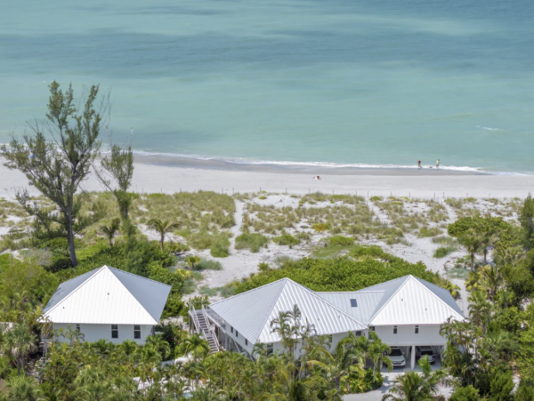 One of Captiva Islands Most Beautiful Beach Homes Sleeps 12 - additional view, photo 2