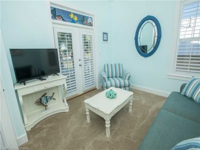 Four Bedroom Destin Vacation Home Rental Sleeps Ten Four Bedroom Destin Vacation Home Rental Sleeps Ten
