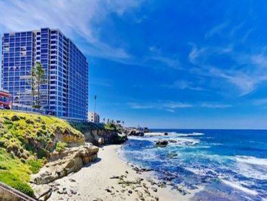La Jolla Luxury Vacation Rental - One Bedroom -Pacific Views