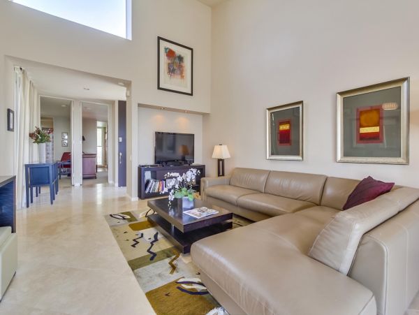 Windansea Beach 2 Bedroom Condo