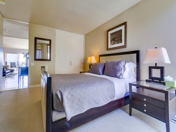 Windansea Beach 2 Bedroom Condo