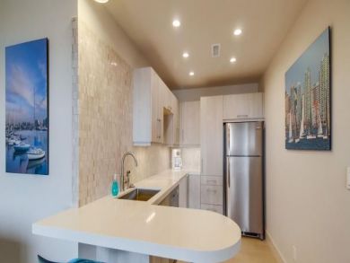 La Jolla Bird Rock Neighborhood rental