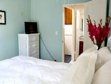 La Jolla One Bedroom Vacation Rental Sleeps 4 Guests La Jolla One Bedroom Vacation Rental Sleeps 4 Guests