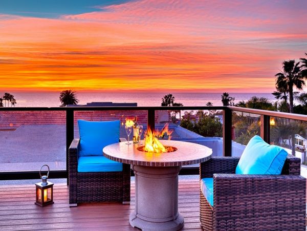 Beautiful Ocean Front Two Bedroom Rental in La Jolla