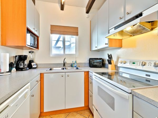 Beautiful Ocean Front Two Bedroom Rental in La Jolla