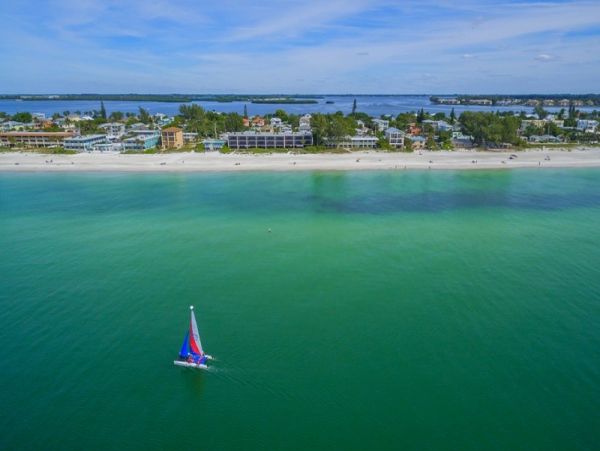 Anna Maria Island 5 Bedroom Gulf Front Property Sleeps 10