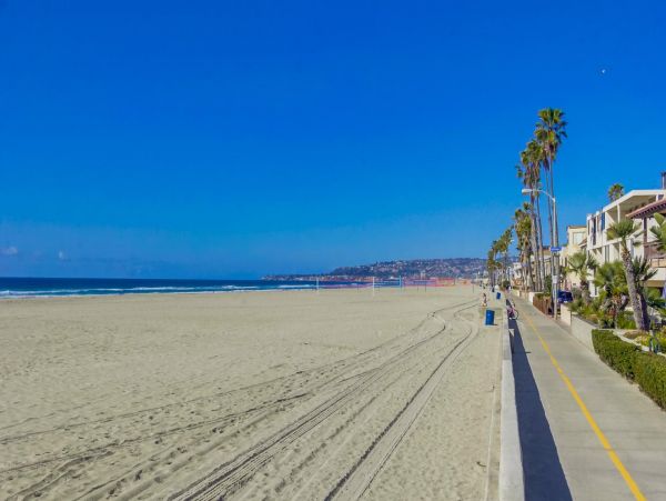 South Mission Beach 4-Bedroom Home Walk to Beach & Bay