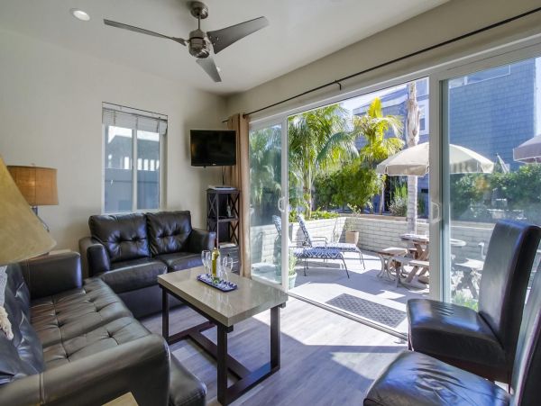 South Mission Beach 4-Bedroom Home Walk to Beach & Bay