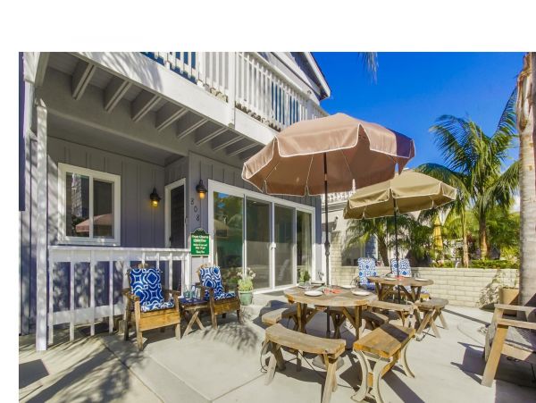 South Mission Beach 4-Bedroom Home Walk to Beach & Bay