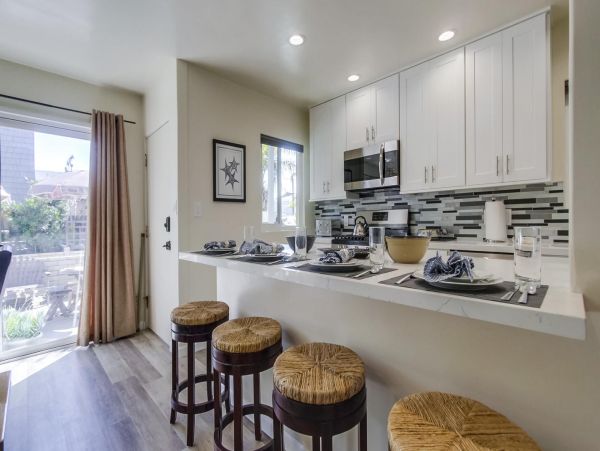 South Mission Beach 4-Bedroom Home Walk to Beach & Bay