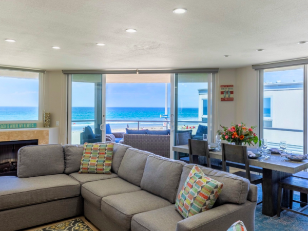 Mission Beach Ocean Front Vacation Condo Rental Four Bedrooms Sleeps Ten