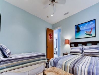 Posh Four Bedroom Rental Mission Beach California