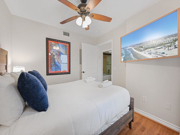 Pacific Beach Vacation Rental 3-Bedroom Home Near Mission Beach & Bay
