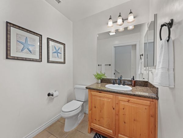 Mission Beach Vacation Rental Spacious 3-Bedroom San Diego Condo with Parking