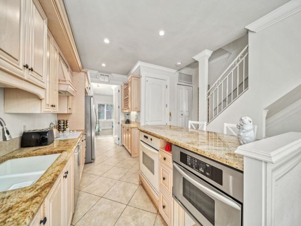 Elegant  Four Bedroom Rental Views of the Gulf of Mexico