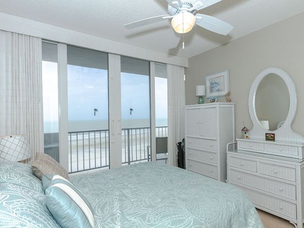 2 Bedroom Marco Island Vacation Condo Sleeps 4 Guests
