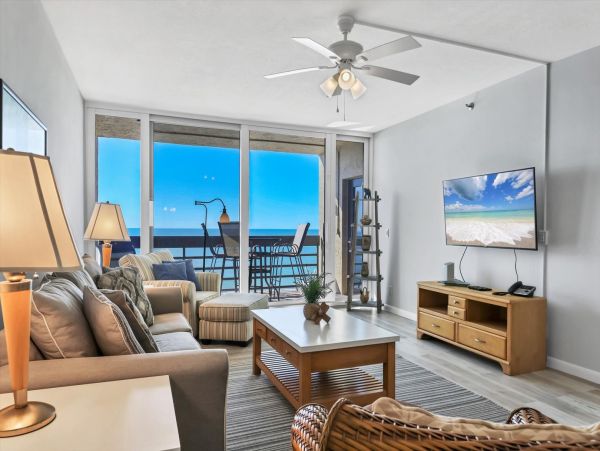 Luxury Beachfront Condo with Two Bedrooms at Longboat Key - Unforgettable Vacation Experience