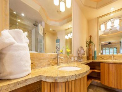 Kihei Vacation Rental Oceanfront Vacation Condo