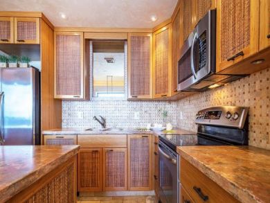 Kihei Vacation Rental Oceanfront Vacation Condo