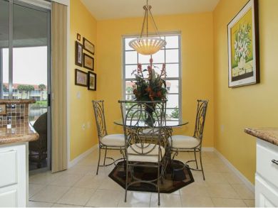 Naples Condo 893736