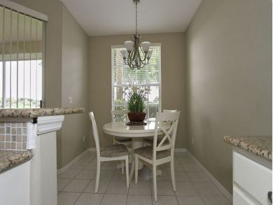 Naples Condo 893740