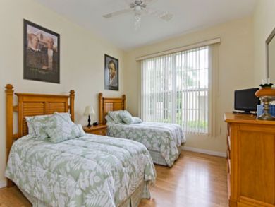 Naples Condo 893772