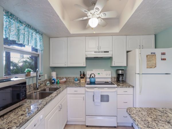 Two Bedroom Holmes Beach Pet Friendly Rental