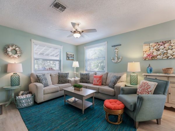 Two Bedroom Holmes Beach Pet Friendly Rental