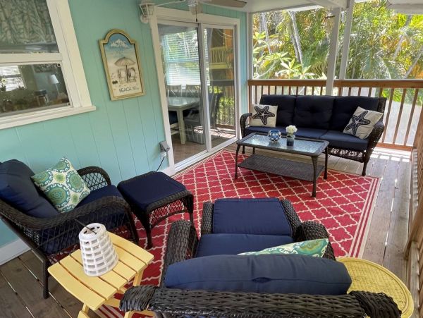 Two Bedroom Holmes Beach Pet Friendly Rental