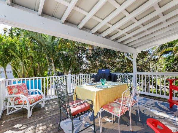 Two Bedroom Holmes Beach Pet Friendly Rental