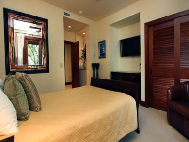 Luxury Oceanfront Wailea Resort Close to Beach & Golf