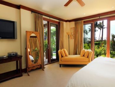 Luxury Oceanfront Wailea Resort Close to Beach & Golf