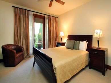 Luxury Oceanfront Wailea Resort Close to Beach & Golf
