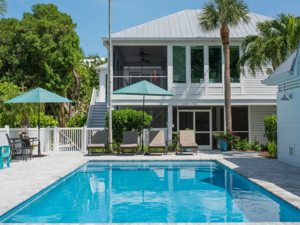 Four Bedroom Sanibel Vacation Home Sleeps 10 Guests