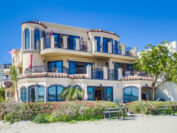 Mission Beach Vacation Condo Three Bedroom