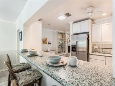 Charming Pool Home on Anna Maria Island 3 Bedrooms with Pool