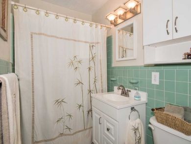 2 bedroom 1 bath value price Anna Maria rental