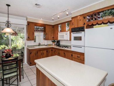 2 bedroom 1 bath value price Anna Maria rental