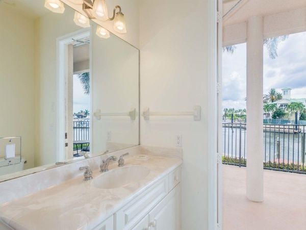 Luxury Five Bedroom Marco Island Vacation Pool Home