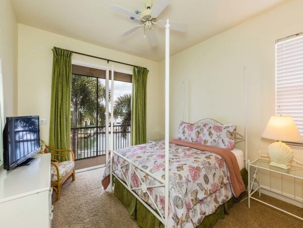 Luxury Five Bedroom Marco Island Vacation Pool Home