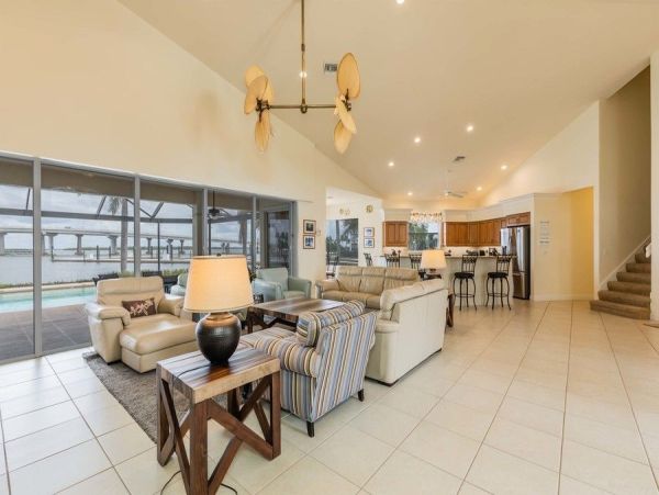 Luxury Five Bedroom Marco Island Vacation Pool Home