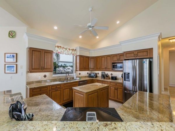Luxury Five Bedroom Marco Island Vacation Pool Home