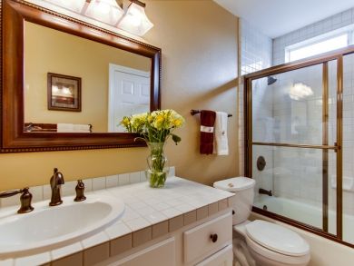 Two Bedroom La Jolla  Rental Guests- Walk TO BEACH