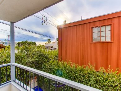 Two Bedroom La Jolla  Rental Guests- Walk TO BEACH