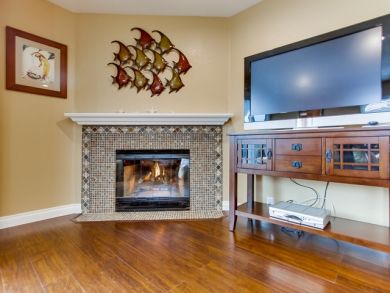 Two Bedroom La Jolla  Rental Guests- Walk TO BEACH